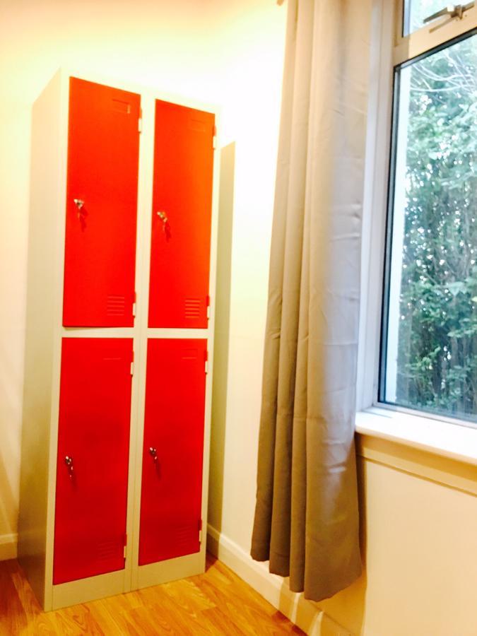 O Hostel Эдинбург Экстерьер фото